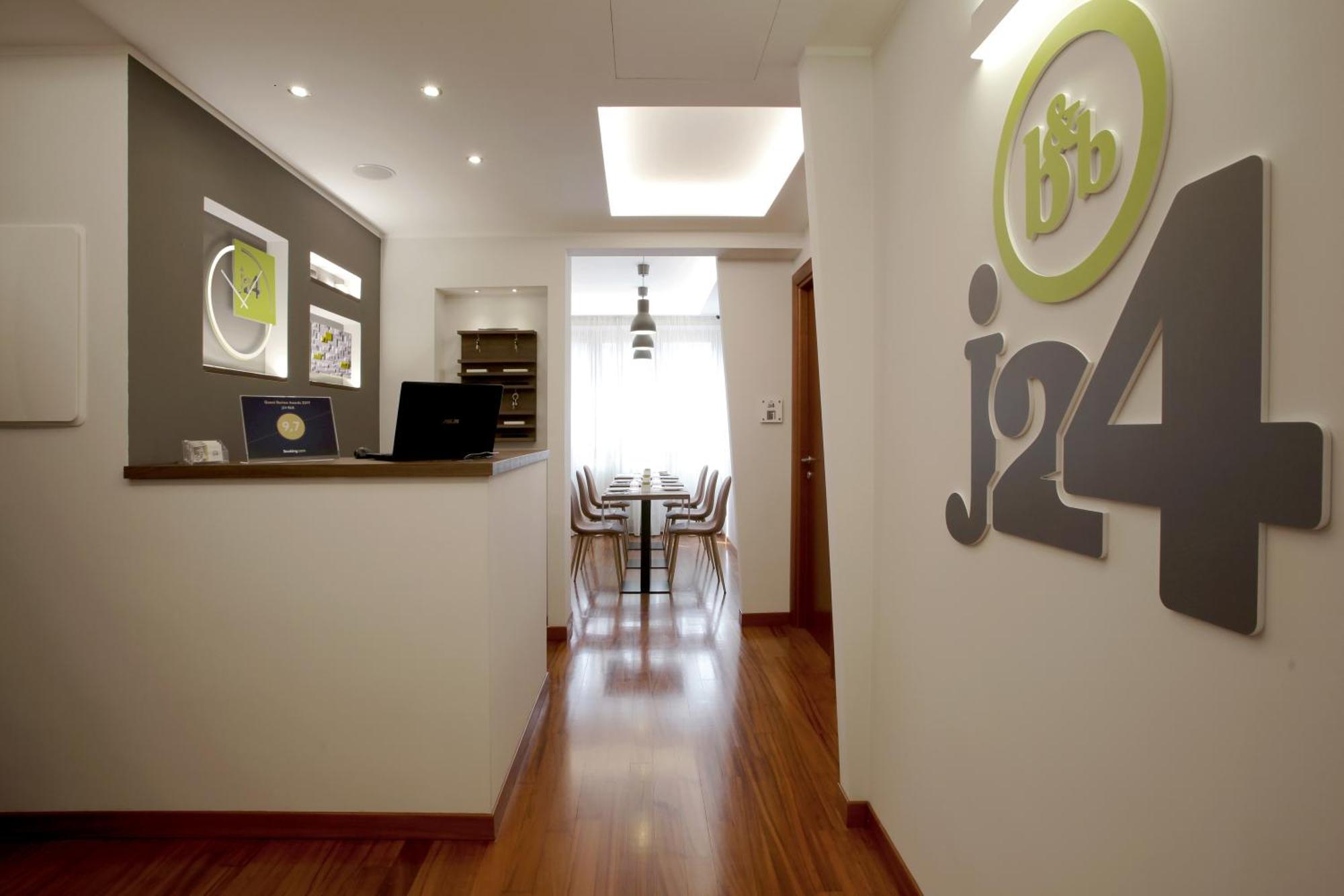 J24 B&B Rome Exterior photo